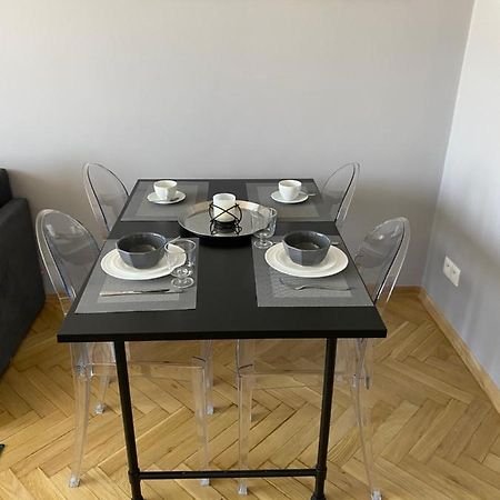 Apartament Emilian Διαμέρισμα Βαρσοβία Εξωτερικό φωτογραφία